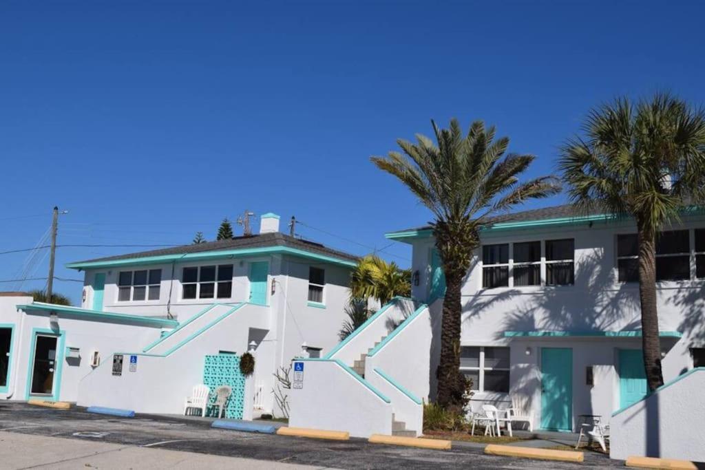 Private One-Bedroom 13-Directly Across From Beach セント・ピート・ビーチ エクステリア 写真